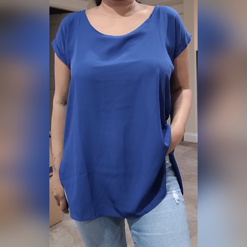 Blouse - Picture 2 of 2